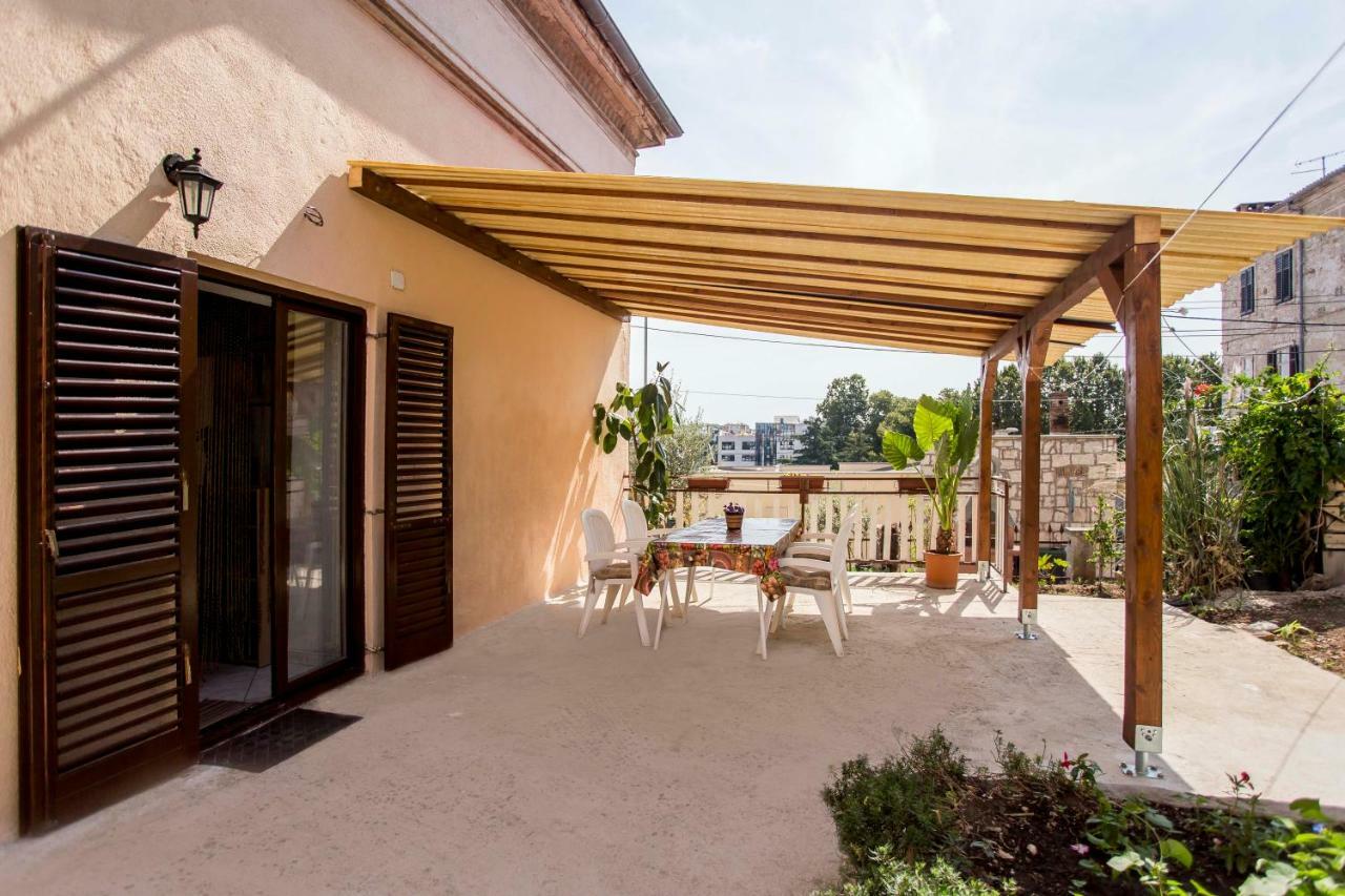 Emanuel Apartman Pula Luaran gambar